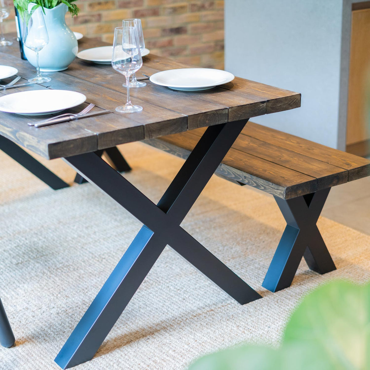 Chunky X-Frame Industrial legs